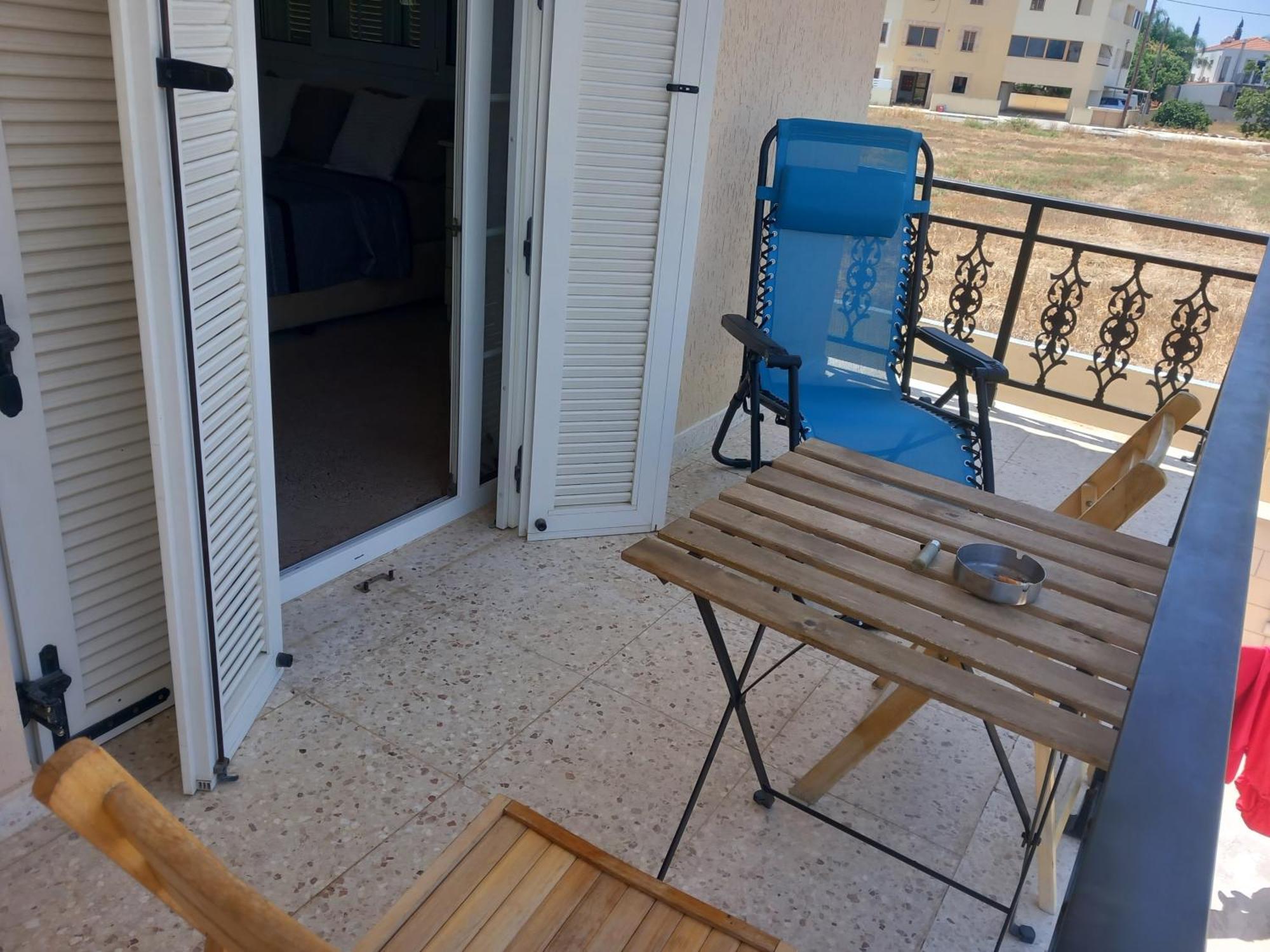 Appartement Vasilis House à Dromolaxia Extérieur photo
