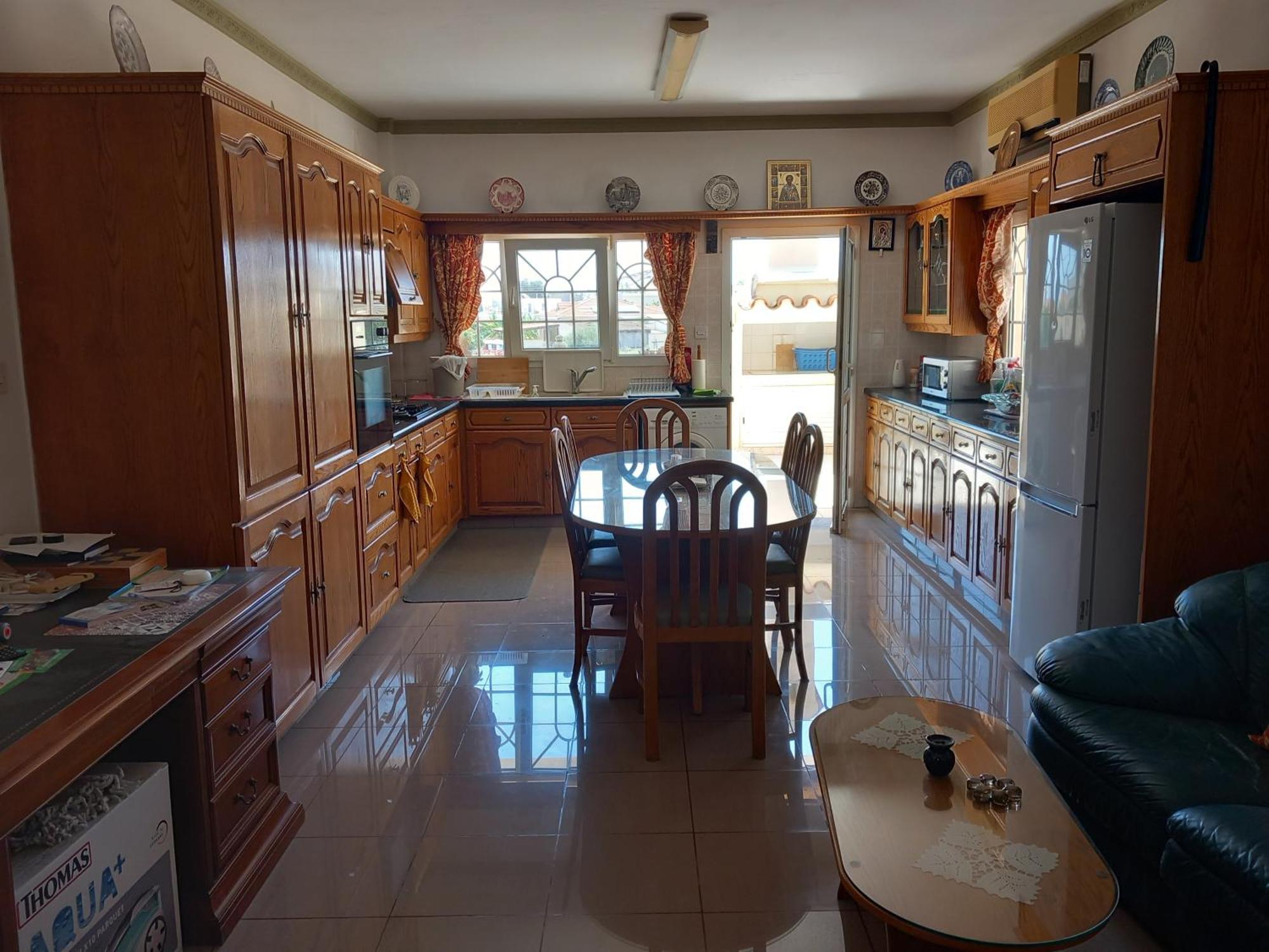 Appartement Vasilis House à Dromolaxia Extérieur photo